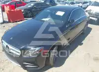 2017 Mercedes Benz E 300 photo