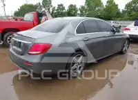 2017 Mercedes Benz E 300 photo
