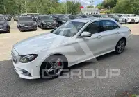 2017 Mercedes Benz E 300 photo
