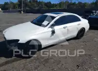 2017 Mercedes Benz E 300 photo