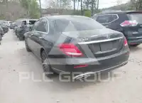 2017 Mercedes Benz E 300 фото