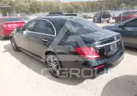 2017 Mercedes Benz E 300 photo