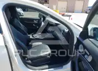 2017 Mercedes Benz E 300 photo