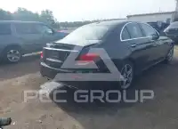 2017 Mercedes Benz E 300 photo