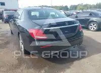 2017 Mercedes Benz E 300 photo