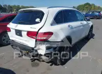2017 Mercedes Benz GLC 300 фото
