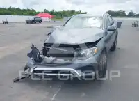 2017 Mercedes Benz GLC 300 photo