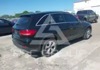 2017 Mercedes Benz GLC 300 фото