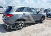 2017 Mercedes Benz GLC 300 фото