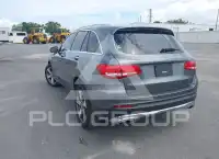 2017 Mercedes Benz GLC 300 photo