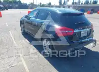 2017 Mercedes Benz GLA 250 фото