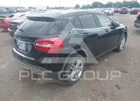2017 Mercedes Benz GLA 250 фото