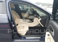 2017 Mercedes Benz GLA 250 фото