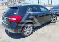 2017 Mercedes Benz GLA 250 фото
