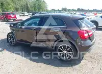 2017 Mercedes Benz GLA 250 фото