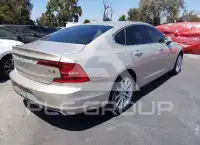 2017 Volvo S90 фото