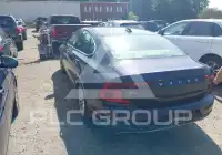 2017 Volvo S90 фото