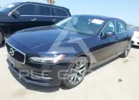2017 Volvo S90 photo