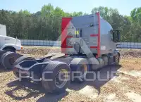 2017 Volvo VNL фото