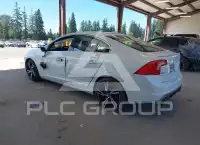 2017 Volvo S60 фото