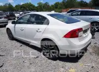 2017 Volvo S60 photo