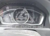 2017 Volvo XC60 фото