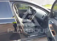 2017 Volvo XC60 фото