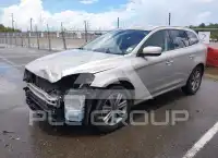 2017 Volvo XC60 фото