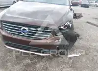 2017 Volvo XC60 фото