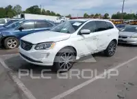 2017 Volvo XC60 фото