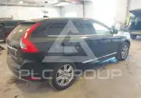 2017 Volvo XC60 фото