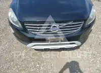 2017 Volvo XC60 фото