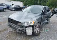 2017 Volvo XC60 фото