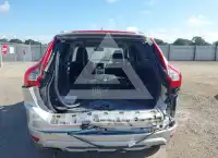 2017 Volvo XC60 фото