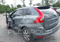 2017 Volvo XC60 фото