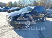 2017 Volvo XC60 фото