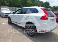 2017 Volvo XC60 photo