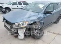 2017 Volvo XC60 фото