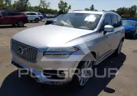 2017 Volvo XC90 фото