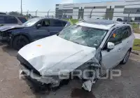 2017 Volvo XC90 photo