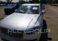 2017 Volvo XC90 фото