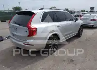 2017 Volvo XC90 фото