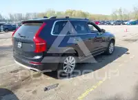 2017 Volvo XC90 photo