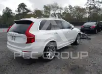 2017 Volvo XC90 фото