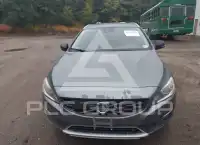 2017 Volvo V60 photo