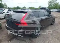 2017 Volvo V90 фото