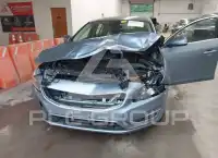 2017 Volvo S60 фото