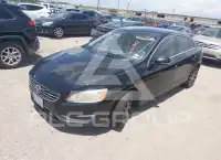 2017 Volvo S60 фото