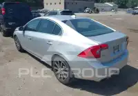 2017 Volvo S60 фото