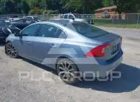 2017 Volvo S60 photo